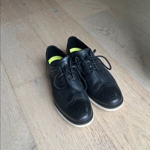 Cole Haan Black Oxford Shoes Sleek Design